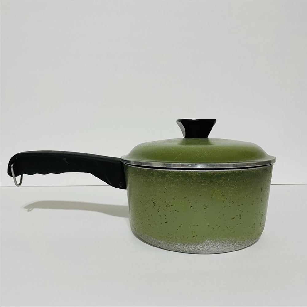Vintage CLUB Cast Aluminum 2 Qt Sauce Pan Pot w Lid Green Avocado